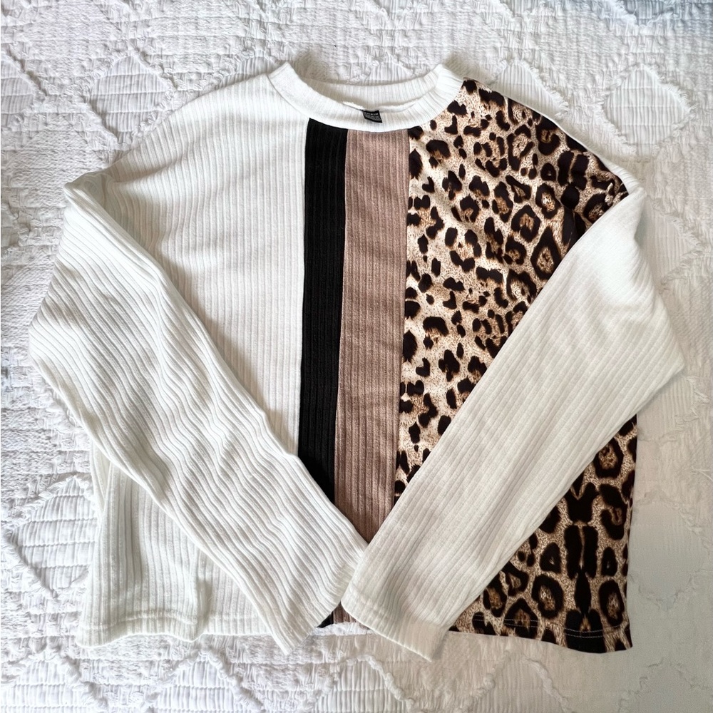 Cheetah print blouse size large